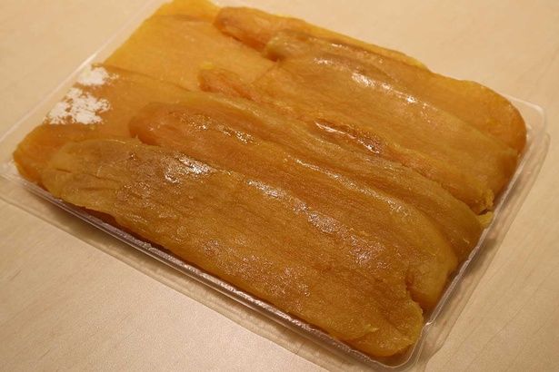 一部に白い粉がついていますが、これはさつまいもの糖分が結晶化したもので問題なく食べられます！ レタスクラブ