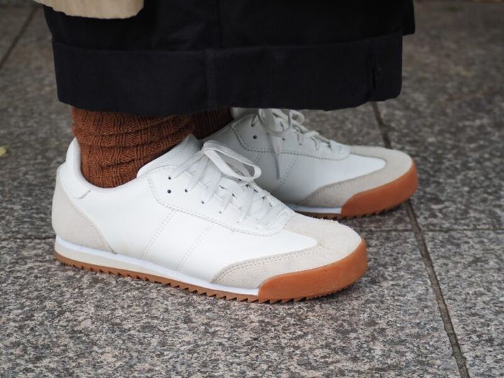 ユニクロシ―のスニーカー