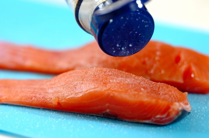 北海道名物！鮭のちゃんちゃん焼き フライパンで簡単 by横田 真未さんの下準備1