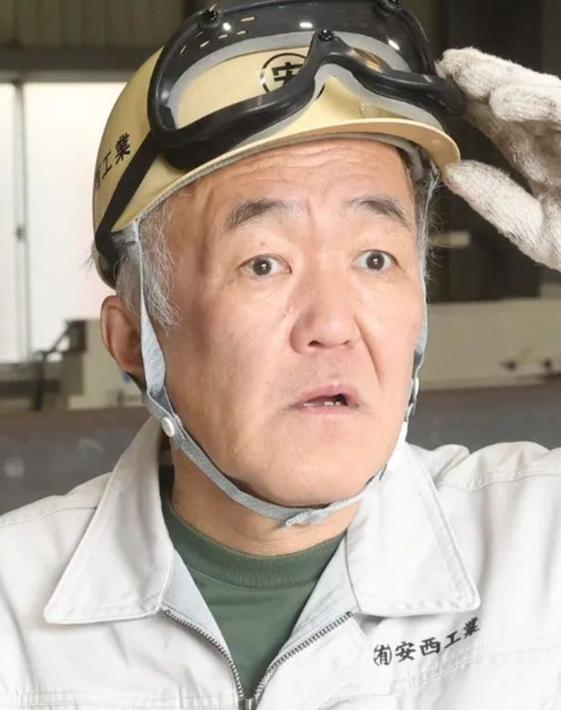 佐藤賢治の父：温水洋一