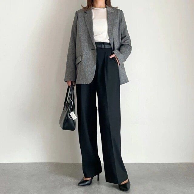 2025gu990円ソフトシアークルーネックT30 NATURAL着回し