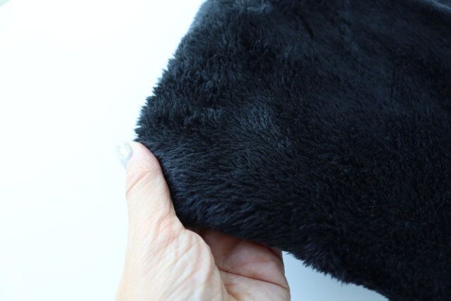 ロング裏ボアマフラー（格子柄、ポケット付） ボア素材