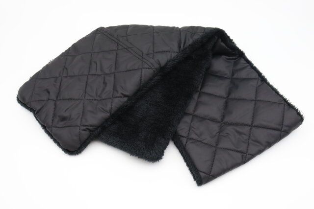 ロング裏ボアマフラー（格子柄、ポケット付）