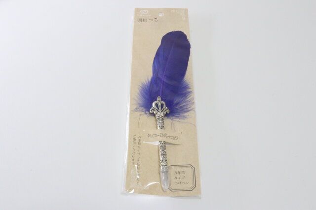 セリアの羽根ペンのパッケージ