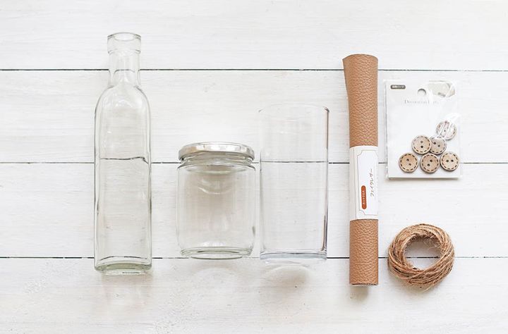 花瓶のフェイクレザーアレンジ材料