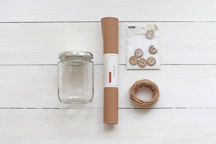 保存容器のフェイクレザーアレンジ