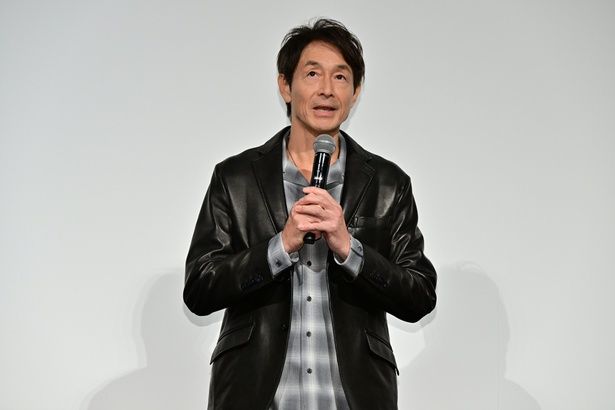 「オールドルーキーです！」父親になったばかりの吉田栄作、子守歌はロック!?