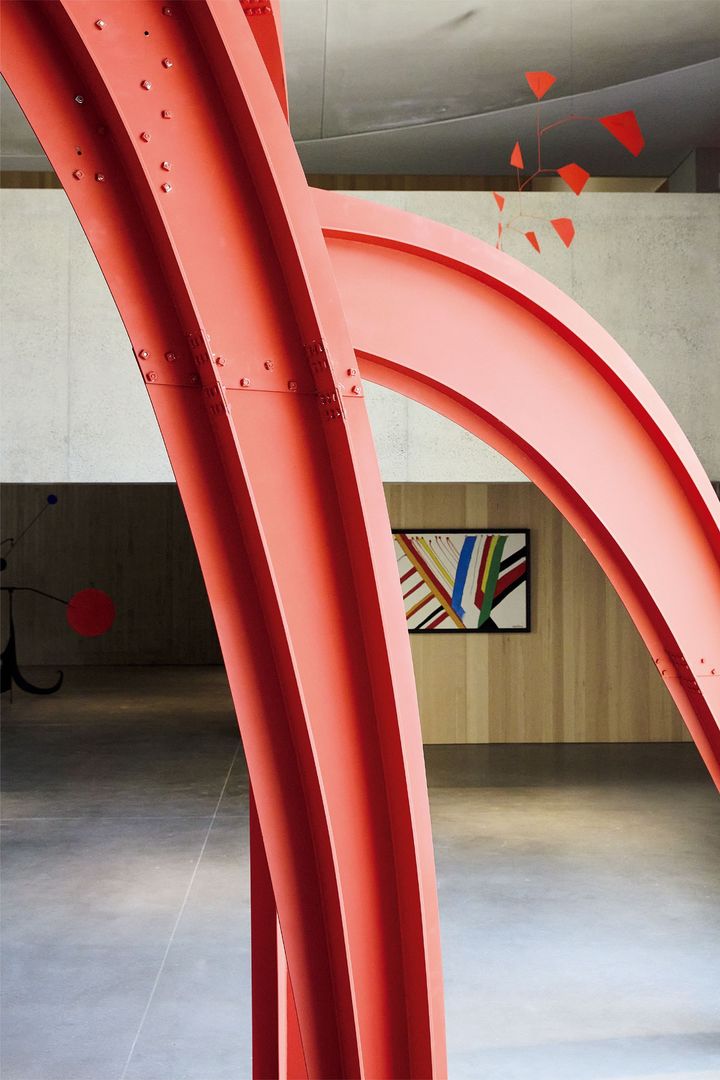 展示室の様子。複数の作品がローテーションで展示される予定。《Myxomatose》（1953）《Jerusalem Stabile II》（1976）《The Green Stripe》（1963）《Untitled, c.》（1952）