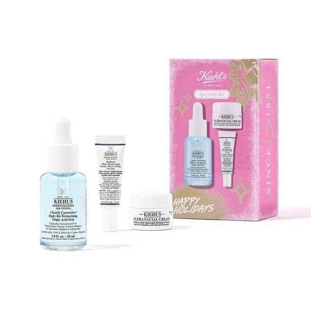 「水色ピールセラム スペシャルボックス」(6600円)