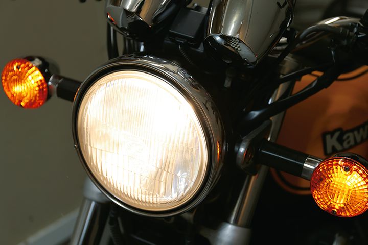 【冬ツーリング必読】タイヤ・灯火類・バッテリー点検で安全走行を！