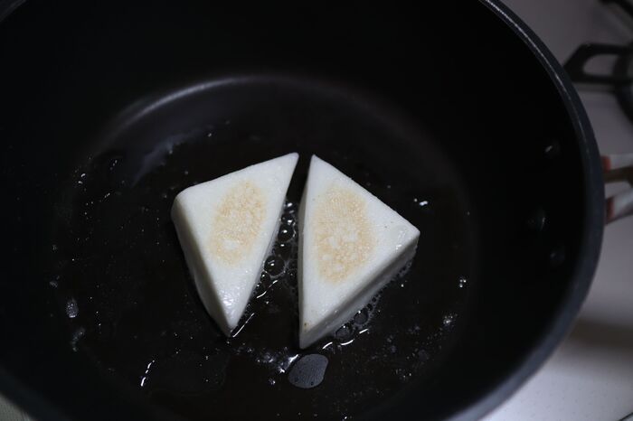 実はそれ、焼きすぎです！メーカー直伝『はんぺん』の本当に美味しい焼き方。比べてみたら全然違った！