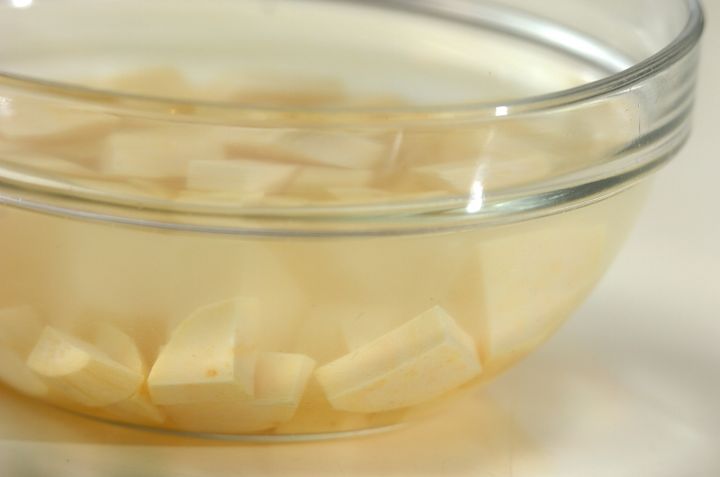 サツマイモのポタージュの下準備1