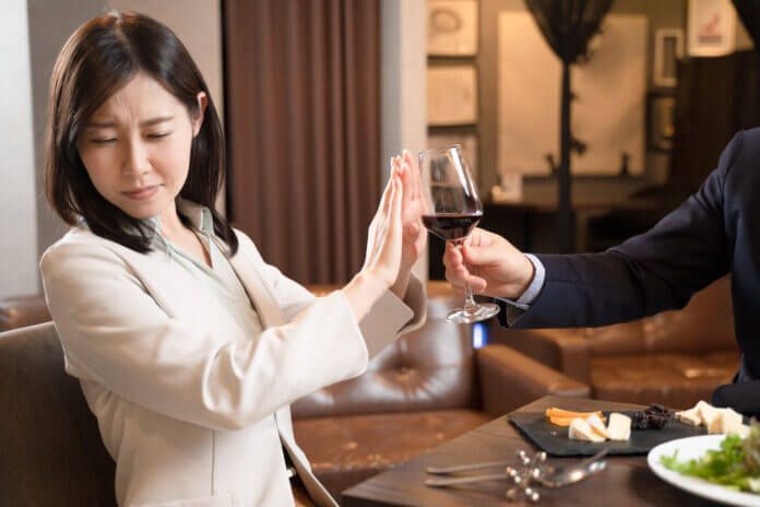 「そんなことで⁉」理不尽すぎる蛙化現象のキッカケ5選