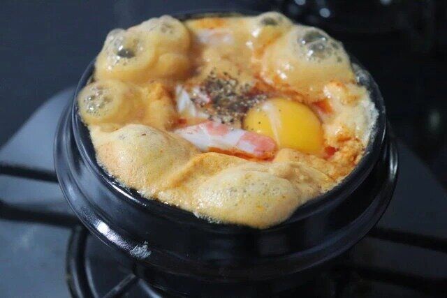 ダイソーの韓国料理好きさん必見のチゲ鍋