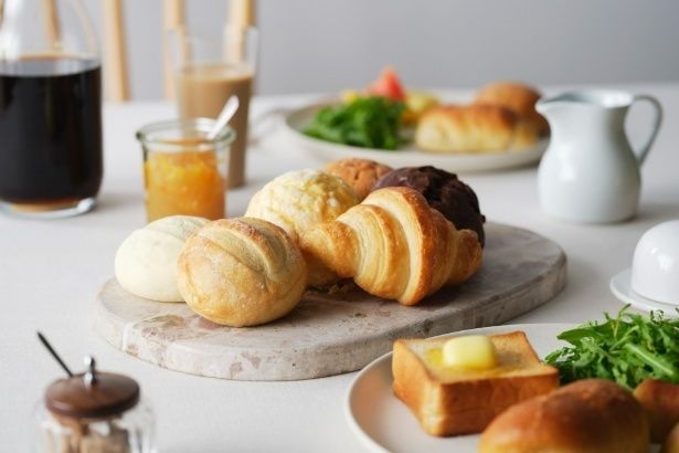 素材にこだわった7種のパンを詰め合わせた贅沢な朝食ギフト