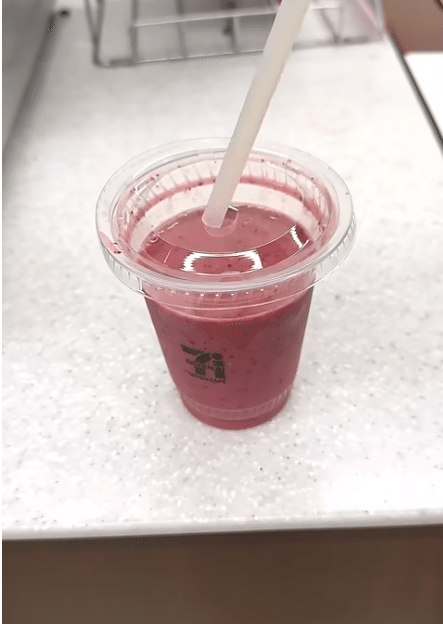 「日本は、本当に2050年の世界を生きている」と英語で書かれた動画がバズっているようです。