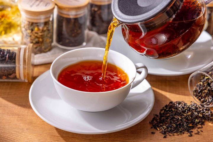 ロンネフェルトから14種の紅茶