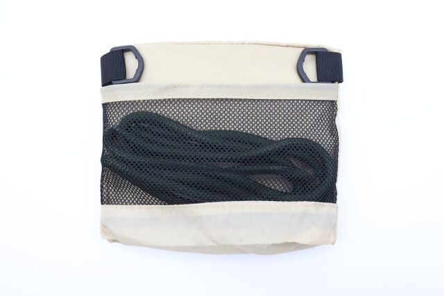 ショルダーになる折りたたみショッピングバッグ