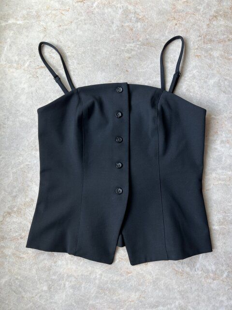 GU フロントボタンビスチェ BLACK