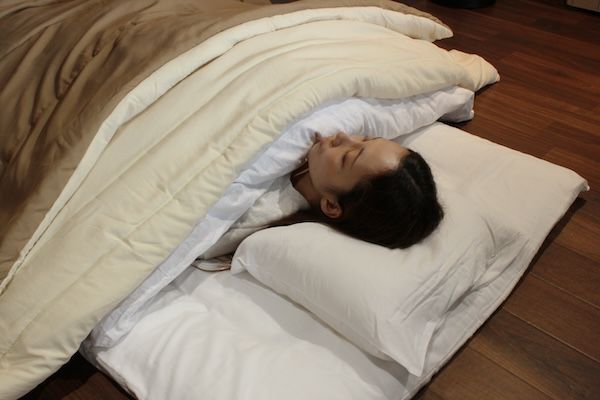 冷気を防ぎ朝まで暖かさをキープ！ねぶくろんシリーズに「ふとんのお布団」が新登場