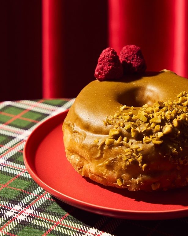 「ブロンテピスタチオドーナツ」(590円)