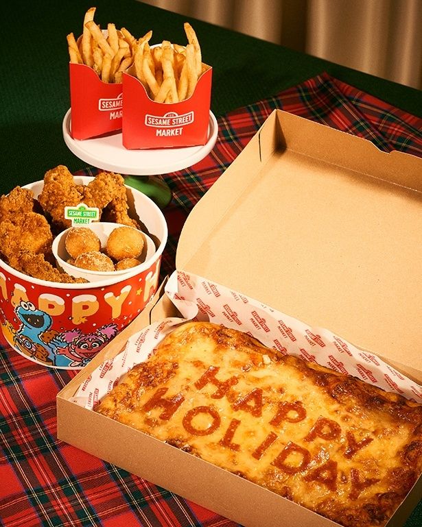 「クッキーモンスターセット＆パーティーピザボックス（3～4人前）※テイクアウト限定」(5960円)