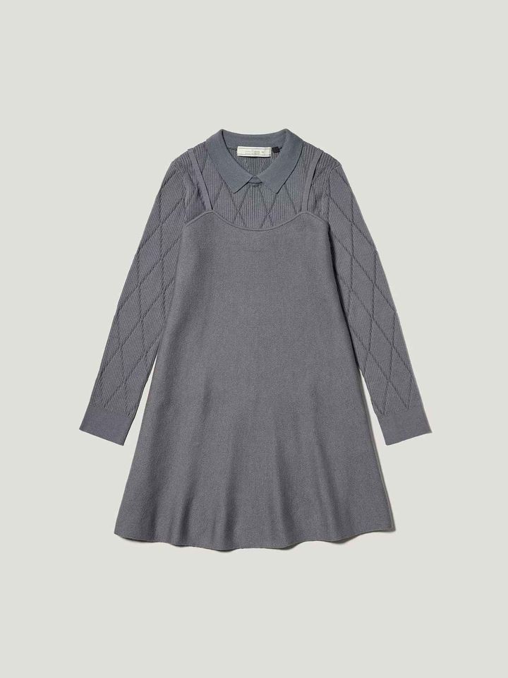 画像1: 出典：GU