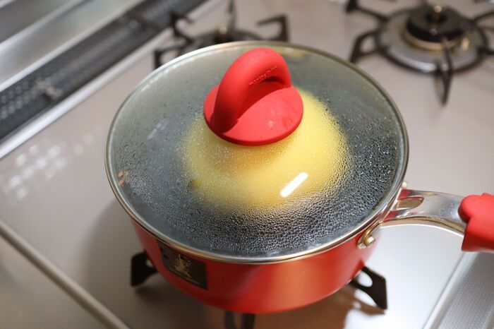 【検証】グレープフルーツが秒で“つるん”とむける！？噂のテクを試してみたら⇨速攻でつるつるの実が味わえた！