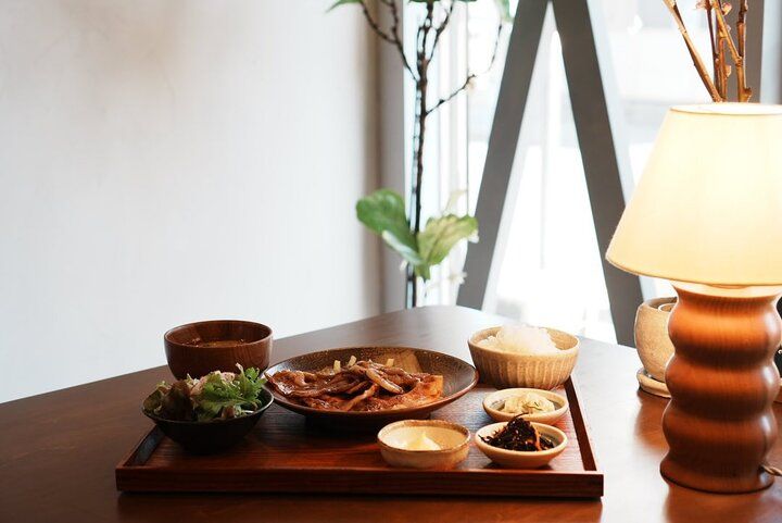 型にはまらないお店作りが魅力♪国分寺の定食カフェ「craft食堂 ハコノソト」