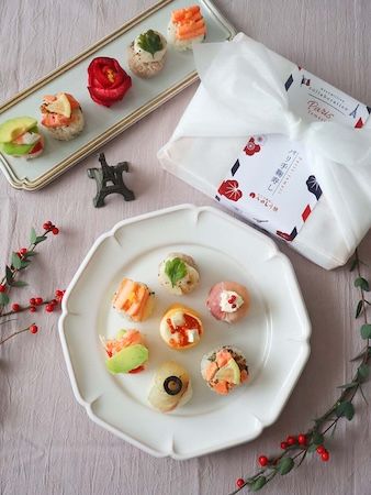 手鞠わさび葉寿しうめもり×マユミリオン氏。洋風テイストの小粋なパリ手鞠寿しを発売
