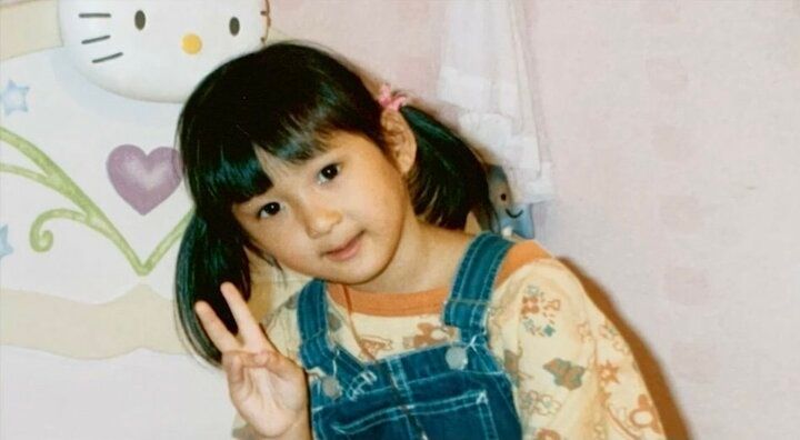 【写真・画像】「子どものころからかわいい」 超人気クリエイターの幼少期の写真に反響「かわいすぎ！」「成長がすごい」 1枚目