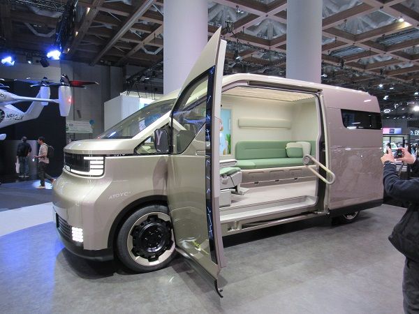 【車中泊の防寒対策】持ち運びに便利すぎるセラミックヒーターおすすめ5選 