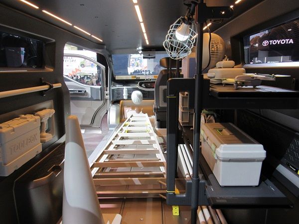 【車中泊の防寒対策】持ち運びに便利すぎるセラミックヒーターおすすめ5選 