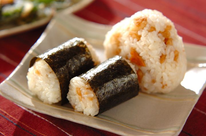 天かすのおにぎり