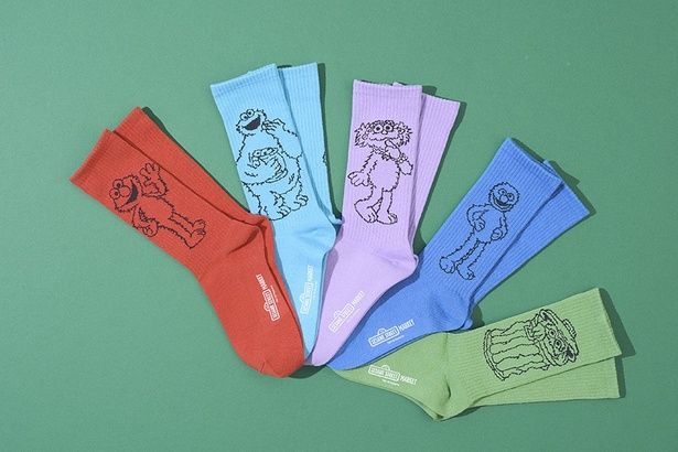 「ソックス」(各1760円)