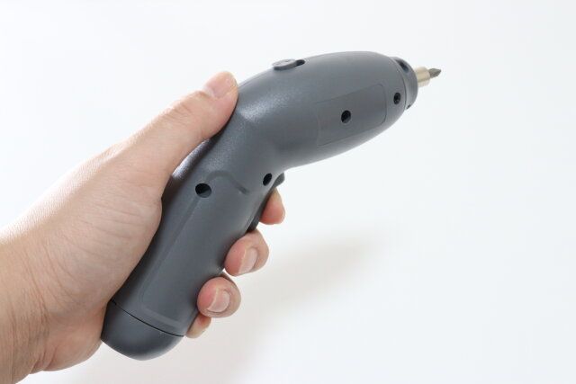 電動ドライバー ビット装着