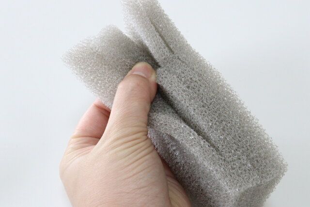 セリアの1day 使い切りバススポンジは1枚ずつちぎって使う