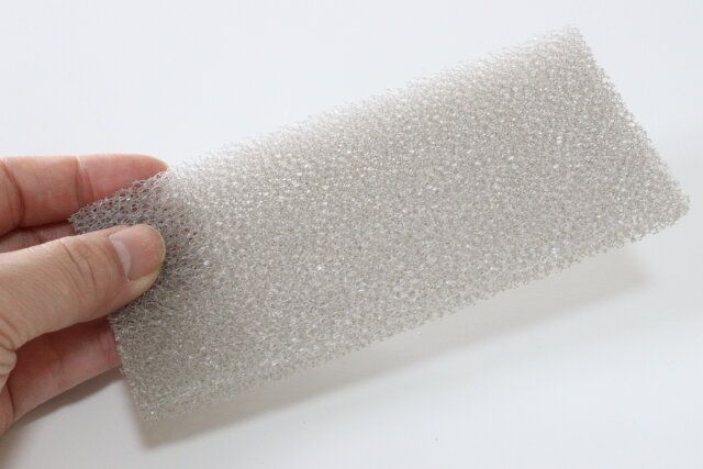 セリアの1day 使い切りバススポンジの1枚のサイズ