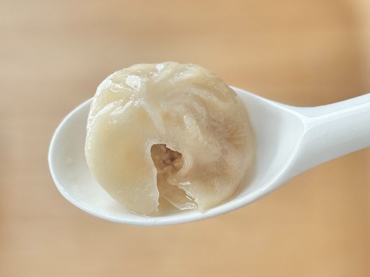 スープじゅわ～で白米がほしくなる！【ファミマ】の冷食は夕飯にも最高