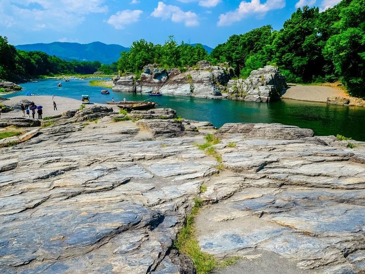 All About ニュース編集部は、全国10～60代の男女250人を対象に「絶景スポット」に関する独自のアンケート調査を実施。一生に一度は行きたいと思う「埼玉県の絶景スポット」で1位に選ばれたのは？