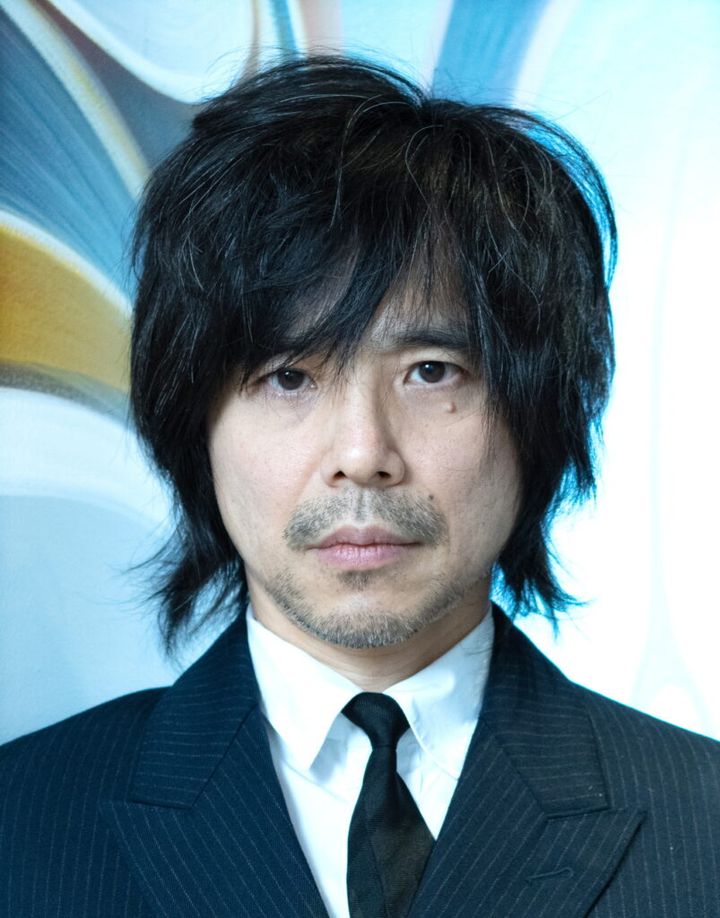 RADWIMPSは13日、公式Xで今月19日に発売するメジャーデビュー20周年を記念したトリビュートアルバム「Dear Jubilee -RADWIMPS TRIBUTE-」の参加アーティストと楽曲の第11弾を公式Xで発表し、ロックバンド「エレファントカシマシ」のボーカル兼ギターの宮本浩次さん（59）が2009年にリリースした楽曲「おしゃかしゃま」を歌うことを発表しました。