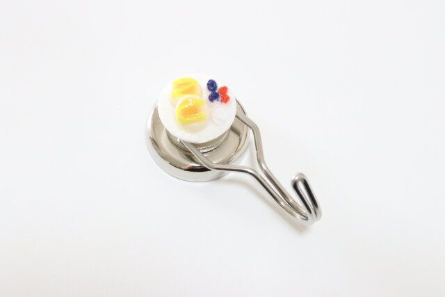 ダイソーのデコパーツ（洋食）でマグネットをアレンジ