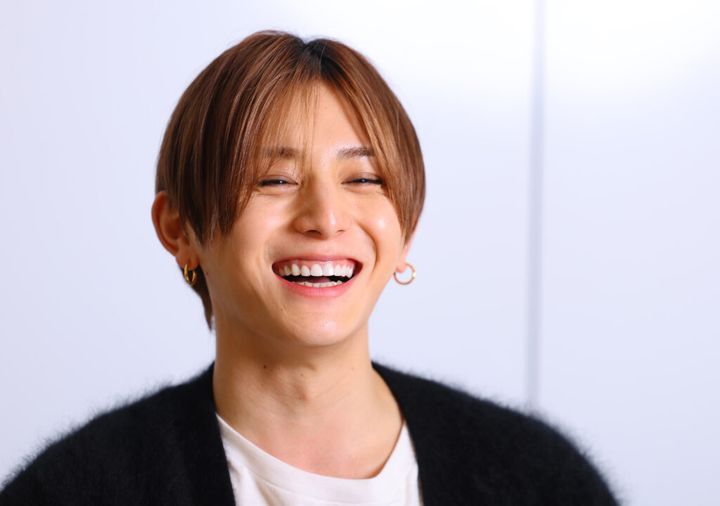 BR サーティワン アイスクリームはアイスケーキの新カテゴリー「31 PÂTISSERIE（サーティワン パティスリー）」から「31 ダブルチョコレートケーキ made from チョコレートフレーバーズ」の発売を開始したことを14日、発表し、サーティワンのイメージキャラクターを務めるHey! Say! JUMPの山田涼介さん（32）のCMも公開されています。