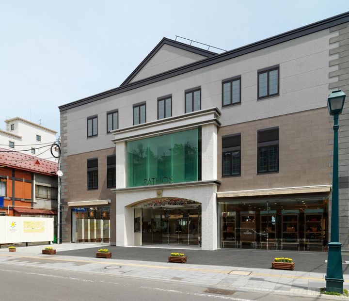 朝の散歩にもおすすめな堺町通界隈