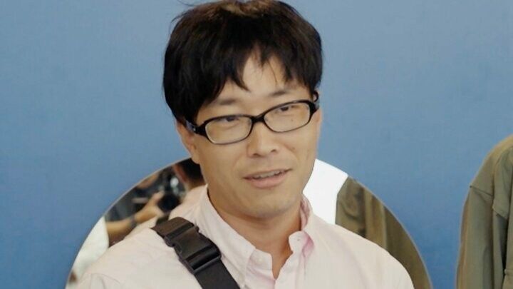 【写真・画像】休日のお父さん→メガネを外して垢抜け 東大卒27歳非モテ男性「完全に別の人」「この顔なら彼女できる」 1枚目