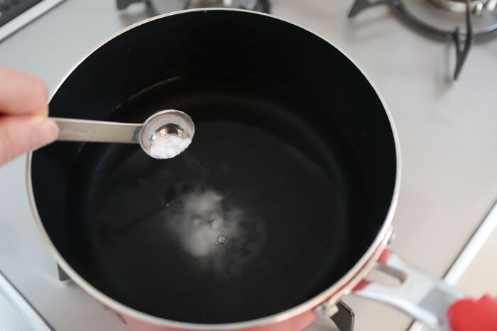 『インスタント麺』がモッチモチ食感に進化！〈必要なのは1つだけ〉知っているとうれしい裏ワザとは♪