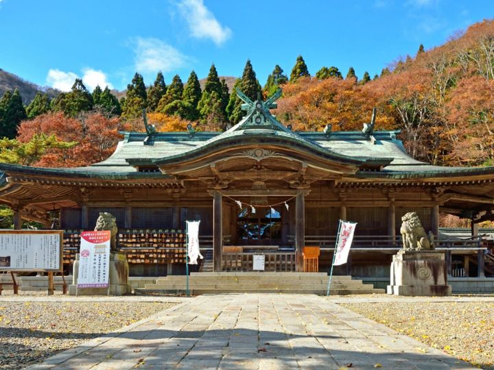 All About ニュース編集部が全国250人を対象に実施した「寺社仏閣に関するアンケート」の調査結果から、「北海道の寺社仏閣」ランキングを発表！ 2位「函館八幡宮」を抑えた1位は？（サムネイル画像出典：PIXTA）