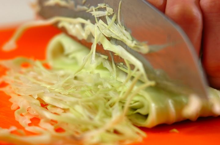 青のり風味の無限キャベツのコールスロー by 金丸 利恵さんの下準備1