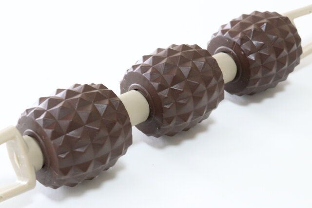 すっきりハンドローラー 背中用 形状