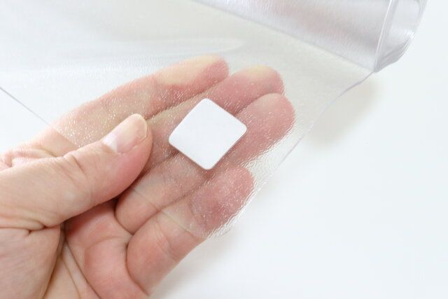 フロアマット（半透明、45cm×90cm） 粘着剤